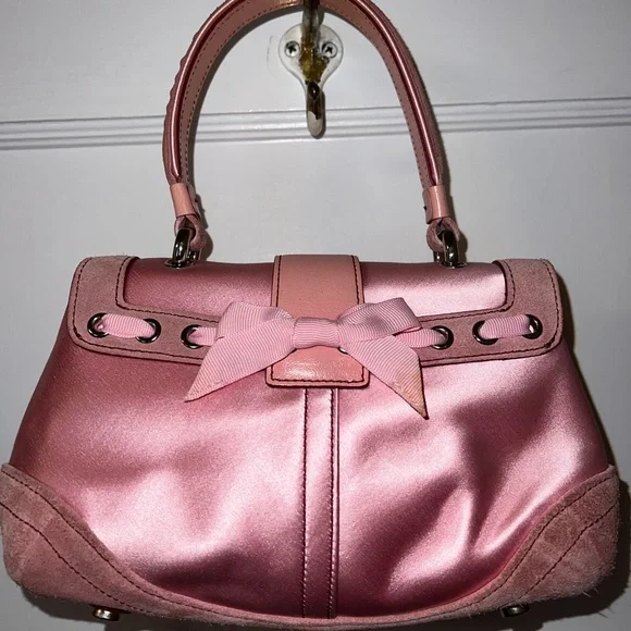 Coach Madison - 8975 Pink Satin & Suede Mini Top Handle - Limited Edition - Picture 3 of 8